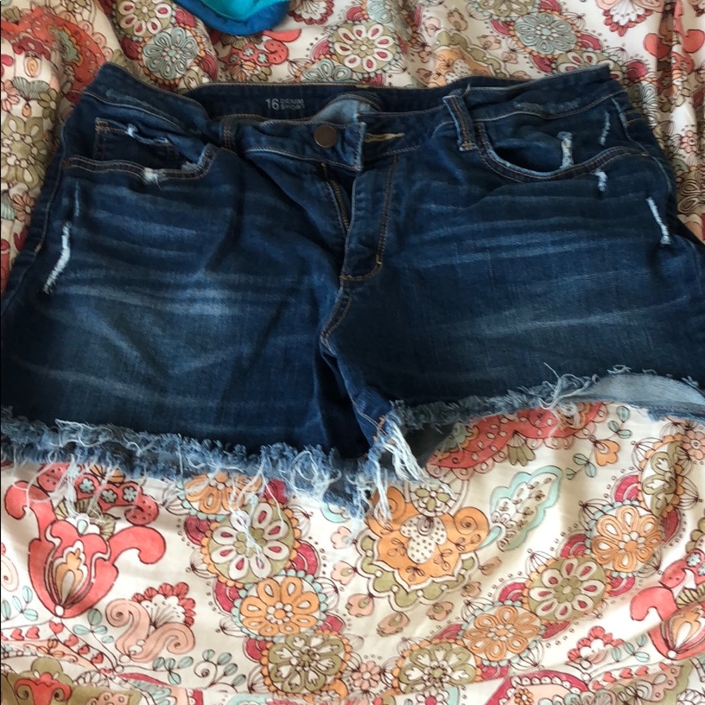 Woman’s shorts